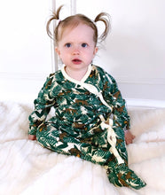 Load image into Gallery viewer, BELEAF - Baby&#39;s One Piece Matching Pyjama Set
